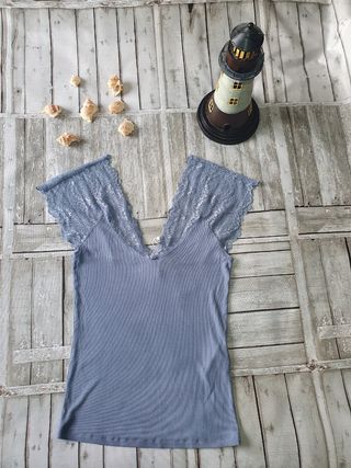 Camiseta top sin mangas. Talla xs