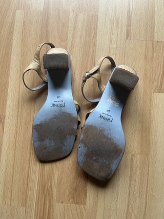 Zapatos beige Frank Illiceland