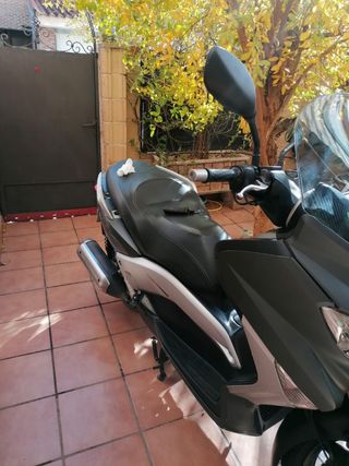 Scooter Yamaha x Max 250 ocasion