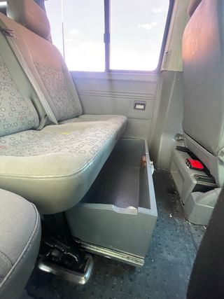 Volkswagen Transporter T5 2004