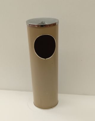 Cenicero y paraguero