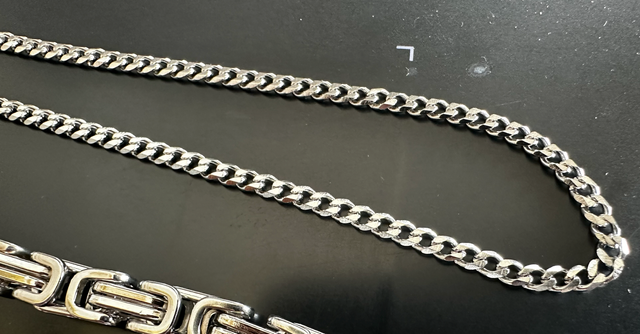 Cadena y pulsesra King + regalo