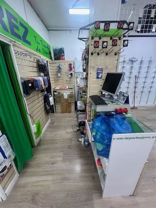 Local comercial en venta en Zarzaquemada en Leganés