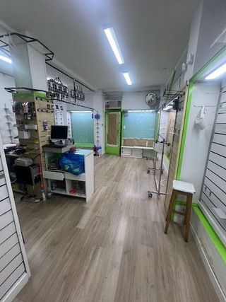Local comercial en venta en Zarzaquemada en Leganés