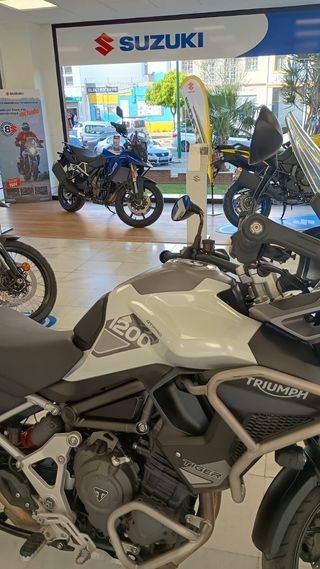 TRIUMPH TIGER 1200 GT PRO