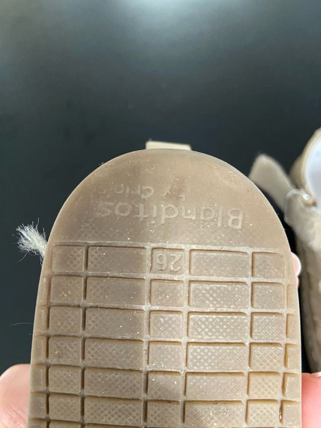 Sandalias Blanditos Milos talla 26