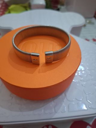 Pulsera tous acero.