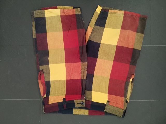 Bermudas, marca Element, Hombre, Talla 34