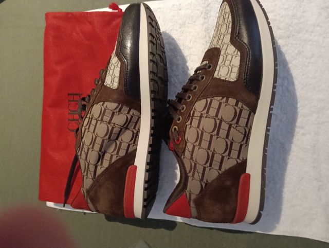 Zapatillas CH mujer nuevas 