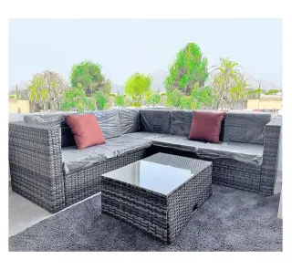 Sofa rinconera con mesita  para exterior