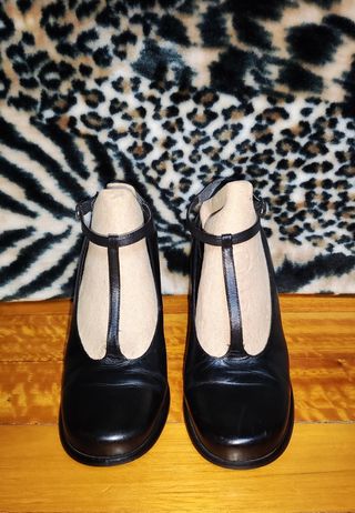 Zapatos de piel negros tacón ancho 