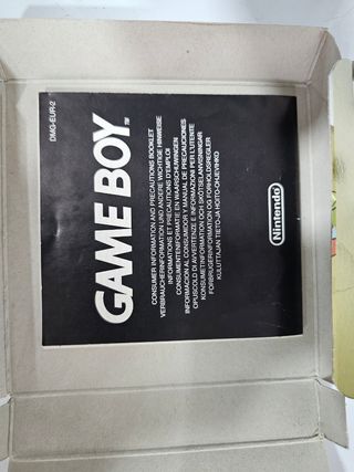 Pokemon gold game boy