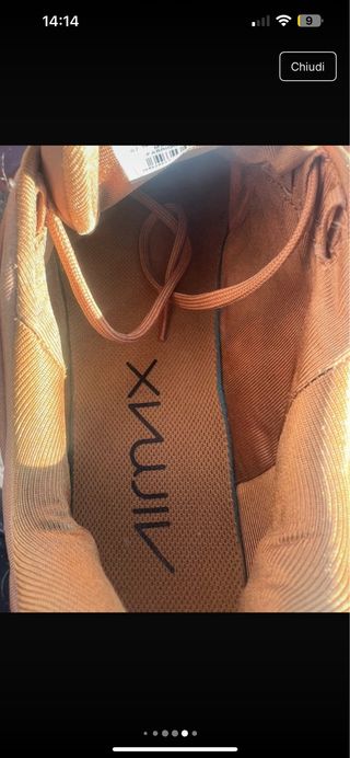 Nike Air Max 720 Gold