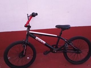 Bicicleta BMX Conor