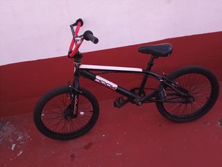 Bicicleta BMX Conor