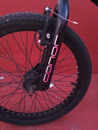 Bicicleta BMX Conor