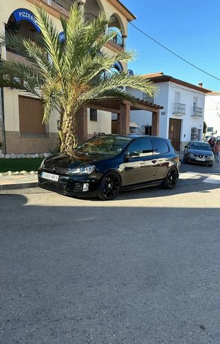 volkswagen golf gti edicion adidas  golf gti 2012