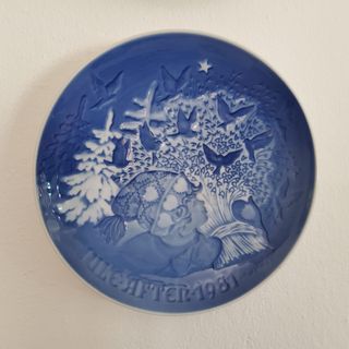 Piatto Natalizio Bing e Grondahl Copenhagen 1981 