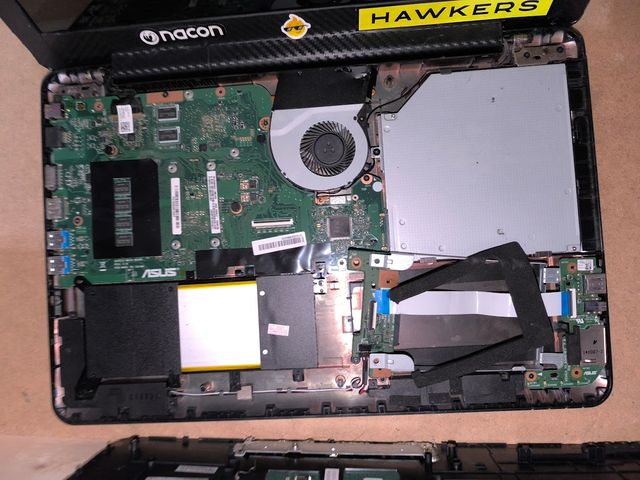 Portatil ASUS x555l para piezas