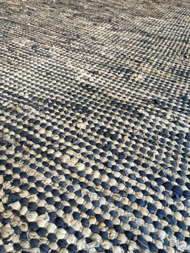 Alfombra nueva el corte ingles beige y azul Jarapa