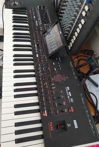KORG PA4X 61 TECLAS 