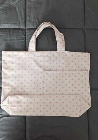 Bolsa de tela hecha a mano