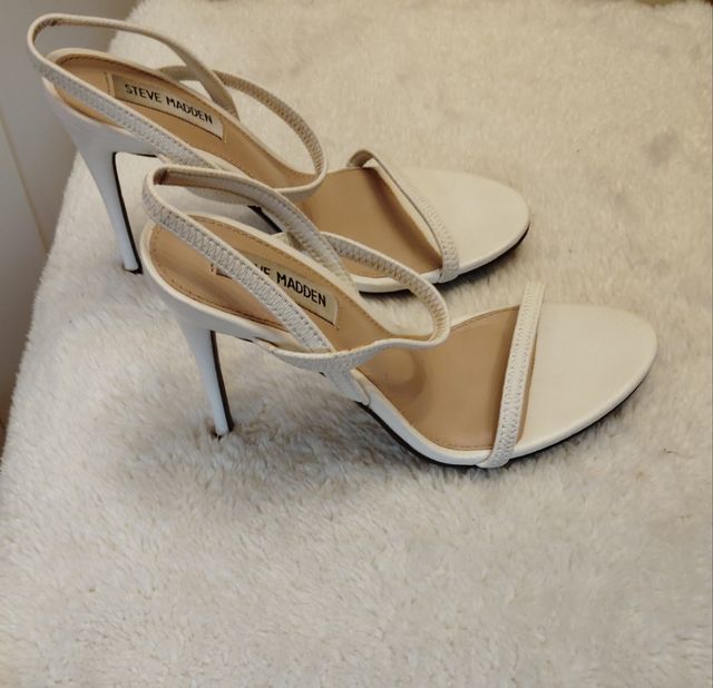 Sandalias tacón blancas Steve Madden T38