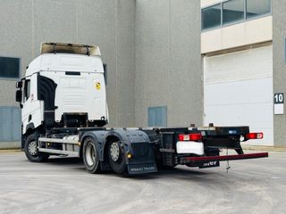 Renault 440T 2018 tengo tres unidades