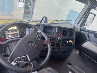 Renault 440T 2018 tengo tres unidades