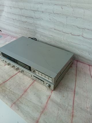 Amplificador Sony y sintonizador st-jx220L