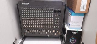 BEHRINGER MDX4600 V2 Multicom Pro-XL