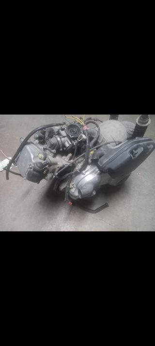 Motor Piaggio X8 125cc Carburación 