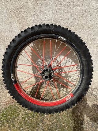 Rueda delantera enduro 