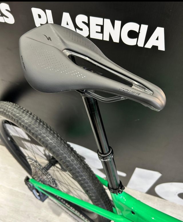 SPECIALIZED EPIC EXPERT 2024