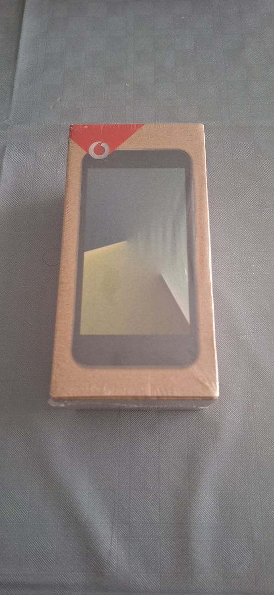 Cellulare Vodafone Smart E8 col. Blu