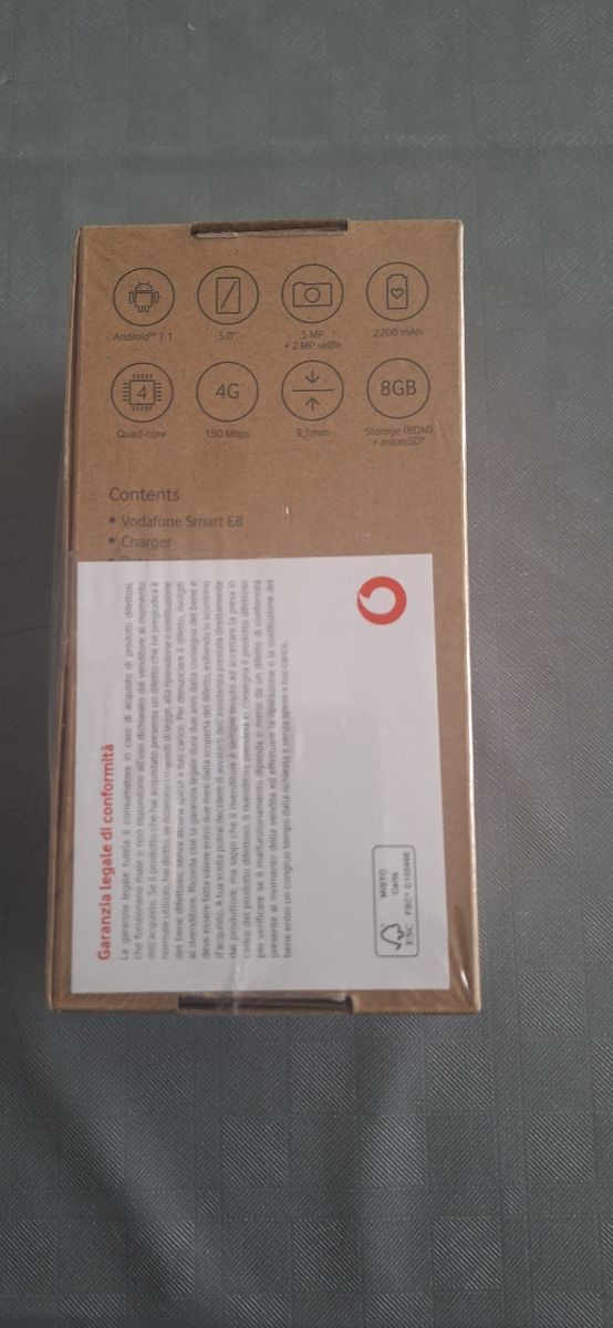 Cellulare Vodafone Smart E8 col. Blu