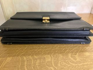 Cartera maletin de Balenciaga