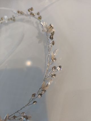 Tocado o diadema boda