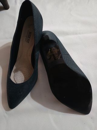 Zapatos salón verde oscuro