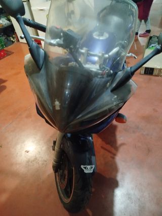Yamaha Fazer 600 FZ6S
