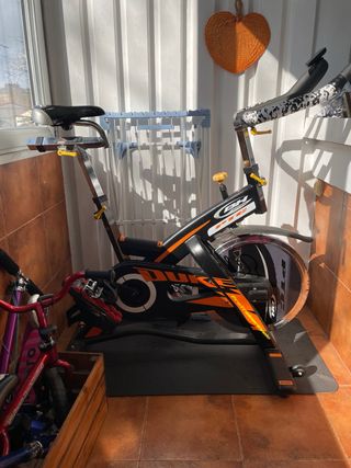 Bicicleta spinning BH