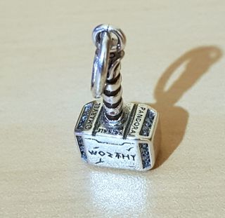 Charm Thor Marvel 