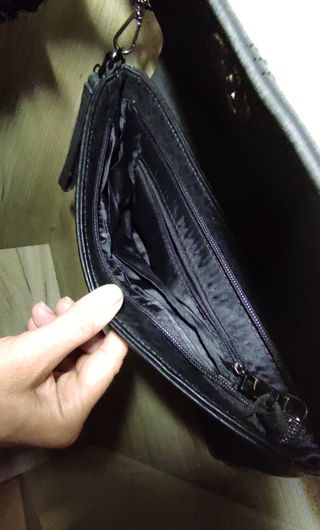 Mini borsa nera a tracolla