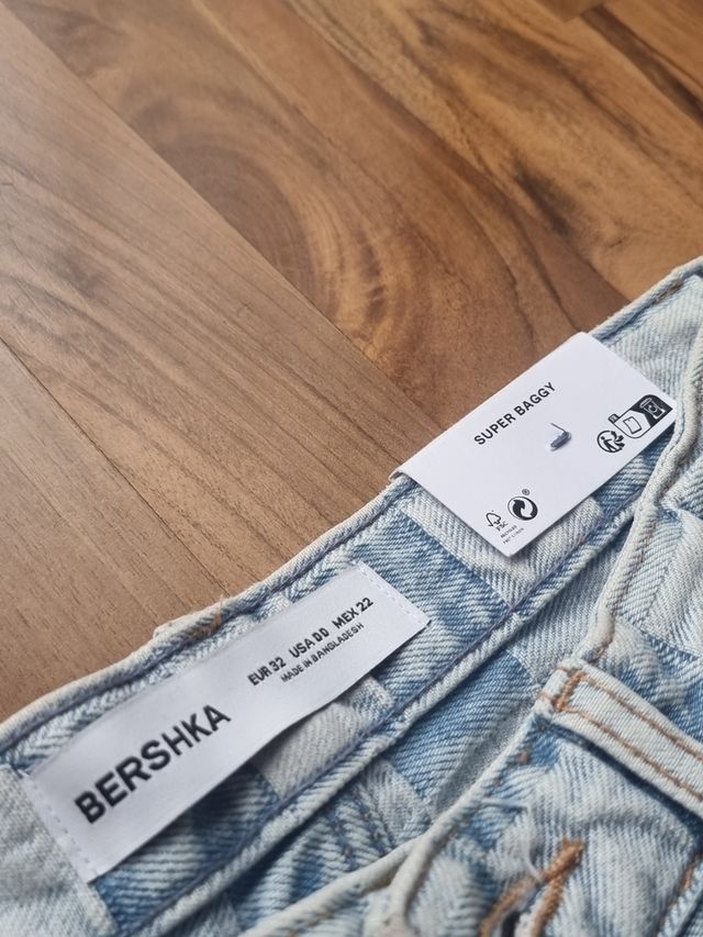 Pantalones Super Baggy Bershka