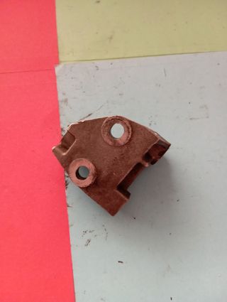 Soporte tensor bomba inyectora RENAULT