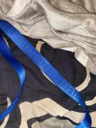 riñonera trapstar en perfecto estado azul