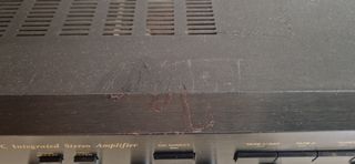 Amplificador HIFI de la marca TEAC modelo A-X550