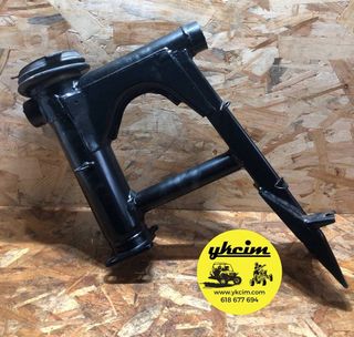 Basculante trasero Yamaha Bruin 250