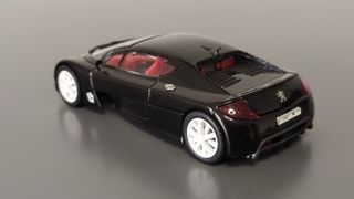 Coche Escala 1:43 Peugeot RC