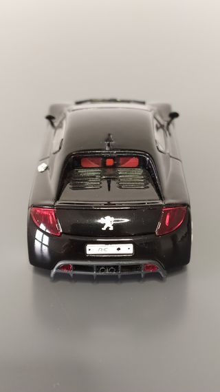 Coche Escala 1:43 Peugeot RC